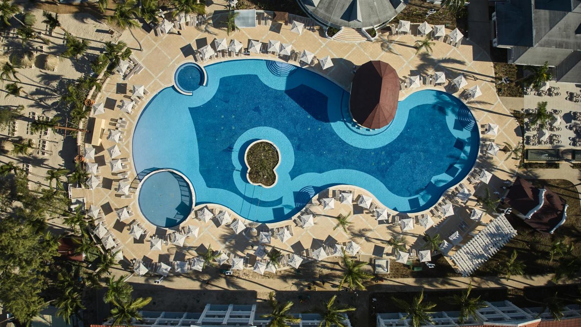 Resort Bahia Principe Luxury Esmeralda -